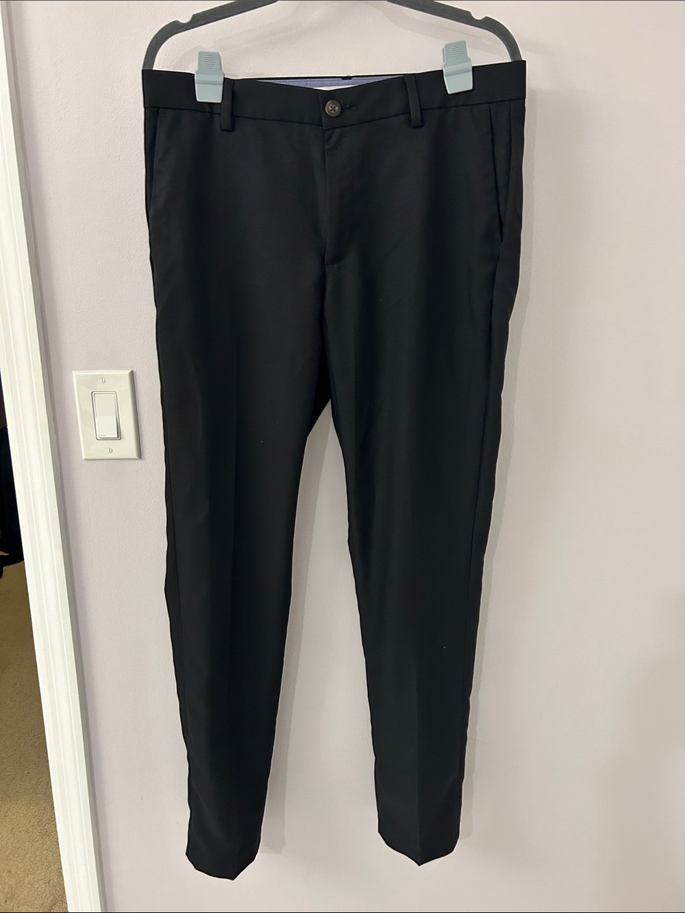 Men's Amazon Essentials Black Dress Pants - Classic Tailored Fit Size 32x32 EUC